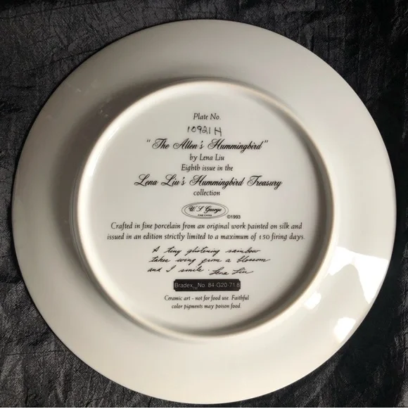 Collectible Decorative Plates: Lena Liu’s Hummingbird Treasury Set of 6 - Picture 15 of 17